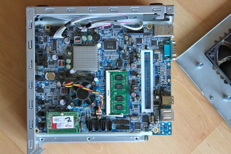 Thecus interieur - NAS Thecus N5200XXX