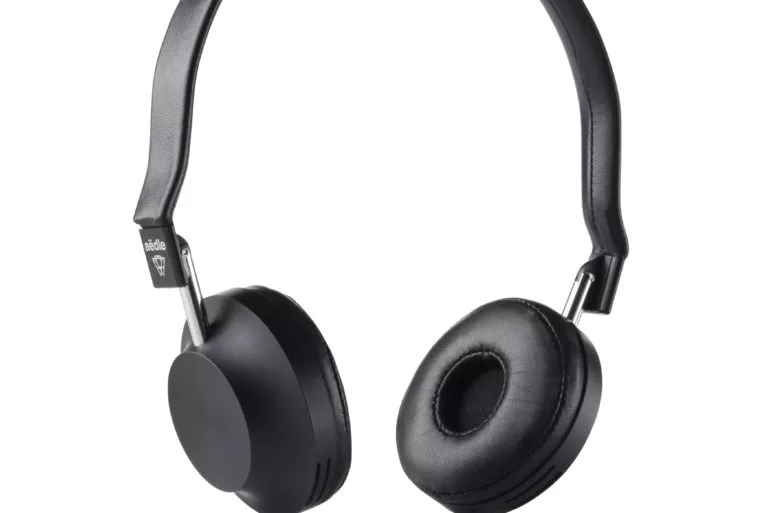 P VK1Black1 HR - Aëdle, Le luxe à la Française pour vos oreilles