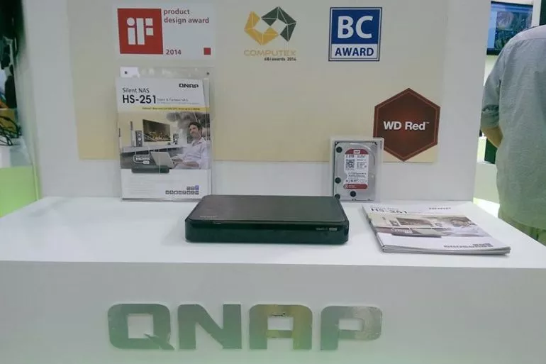 qnap ts 251 - QNAP HS-251 annoncé : NAS et lecteur multimédia