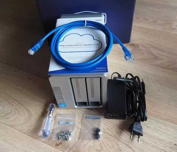 deballage F2 200 - NAS - Test du TerraMaster F2-220