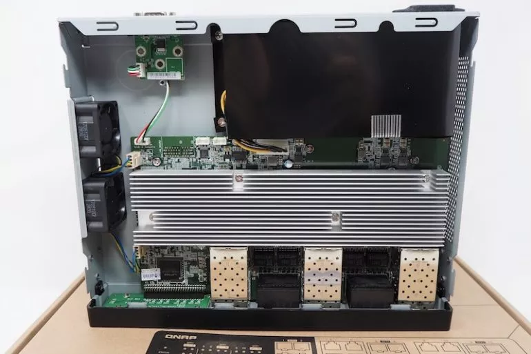 QSW 1208 8C - Test du switch QNAP : QSW-1208-8C (10 Gbit/s)