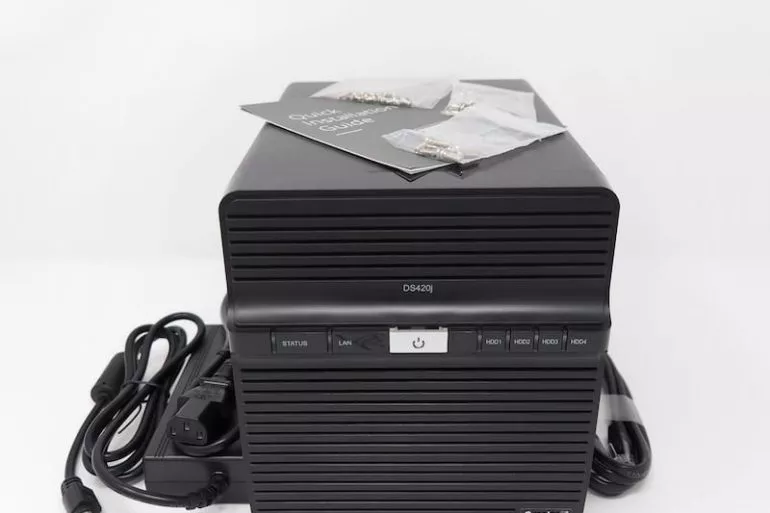 test Synology DS420j - Test Synology DS420j : Performant et petit prix