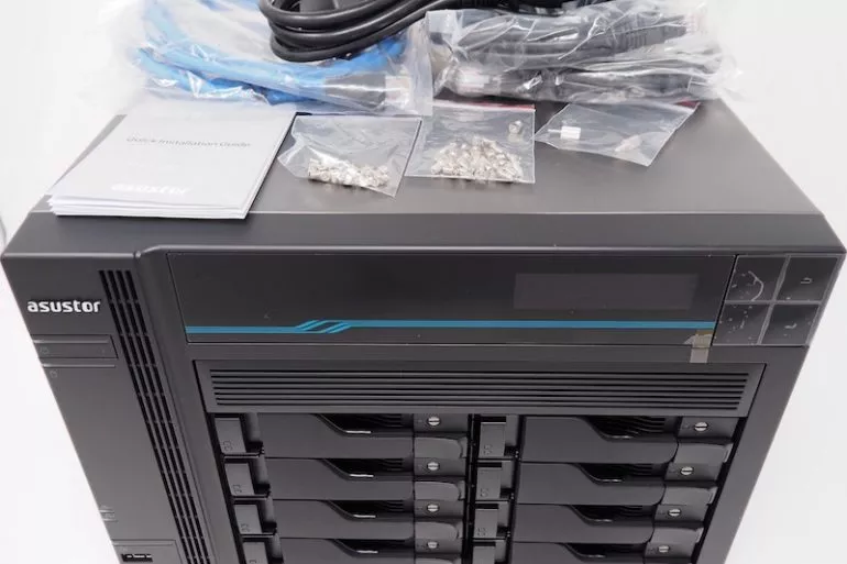 contenu AS6508T - NAS - Test de l'ASUSTOR AS6508T (Lockerstor 8)