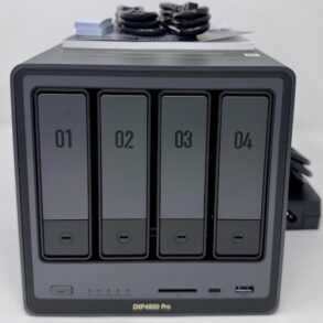 Test UGREEN DXP4800 Pro - Test UGREEN NASync DXP4800 Pro : un NAS 4 baies ultra performant en 10 GbE