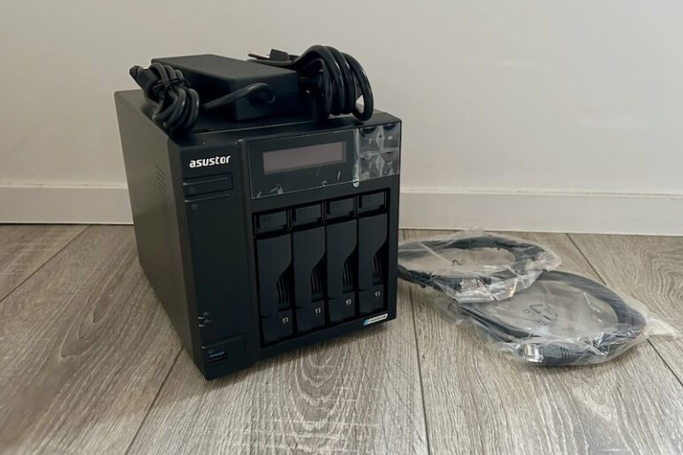 ASUSTOR AS6704T v2 - ASUSTOR AS6704T v2 : test complet du Lockerstor 4 Gen2+