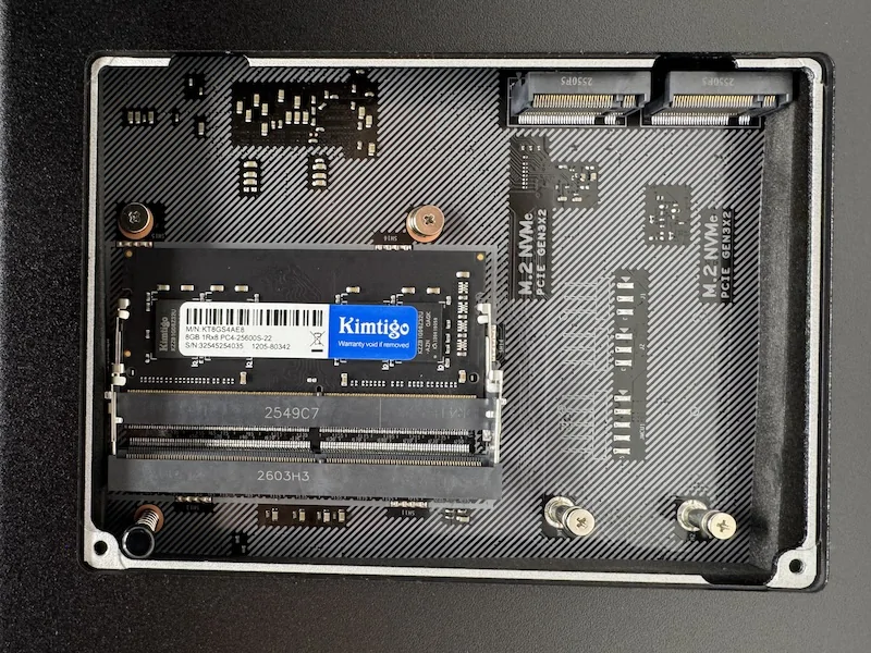 ram ugreen DXP4800 GT - Test UGREEN NASync DXP4800 GT