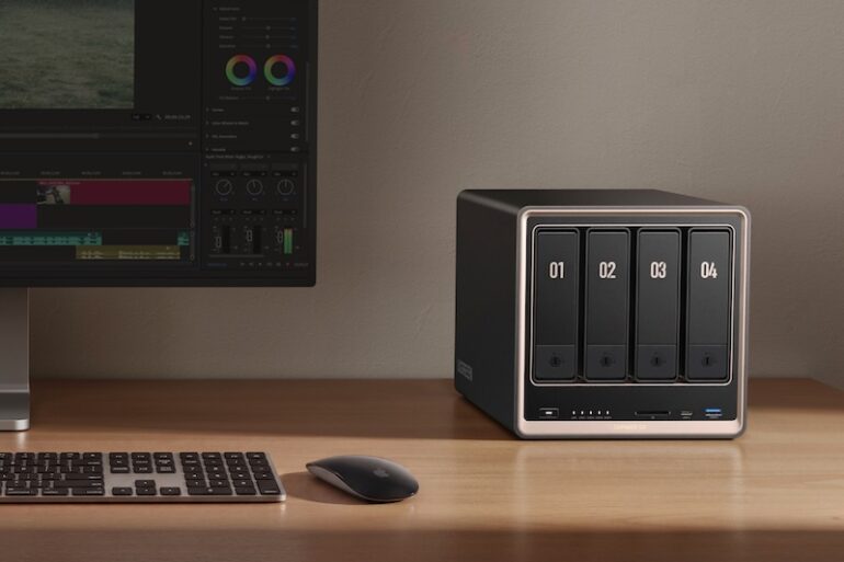 DXP4800 GT - UGREEN DXP GT Series : AMD Ryzen, U.2, RAM ECC, 10 GbE