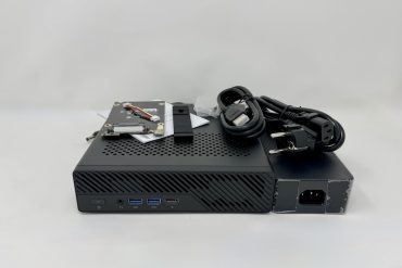 test MINISFORUM MS A2 - Test du Minisforum MS-A2 : Mini PC ultra-puissant et connecté